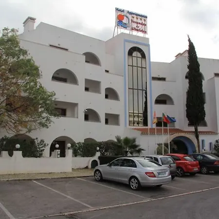 Aldeamento Turístico Varandas De 4*